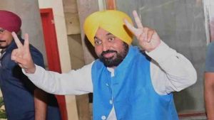 पंजाब में चुनावी हलचल तेज, AAP की पहली उम्मीदवार सूची का इंतजार; वारिस पंजाब दे की 4 नेताओं पर कार्रवाई