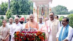मुख्यमंत्री योगी बोले- बापू का स्वदेशी से स्वावलंबन का मंत्र ही विकसित भारत की आधारशिला