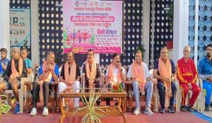 ग्वालियर में रेड रन मिनी मैराथन का आयोजन, युवाओं ने दौड़ लगाकर एड्स जागरूकता का दिया संदेश