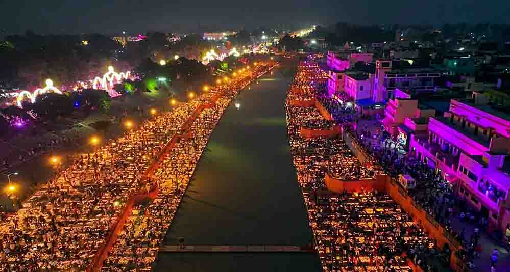 योगी सरकार के 30 लाख दीप प्रज्ज्वलन के संकल्प से जुड़ेगी देश-दुनिया के रामभक्तों की श्रद्धा, डिजिटल सहभागिता से और व्यापक होगा दीपोत्सव