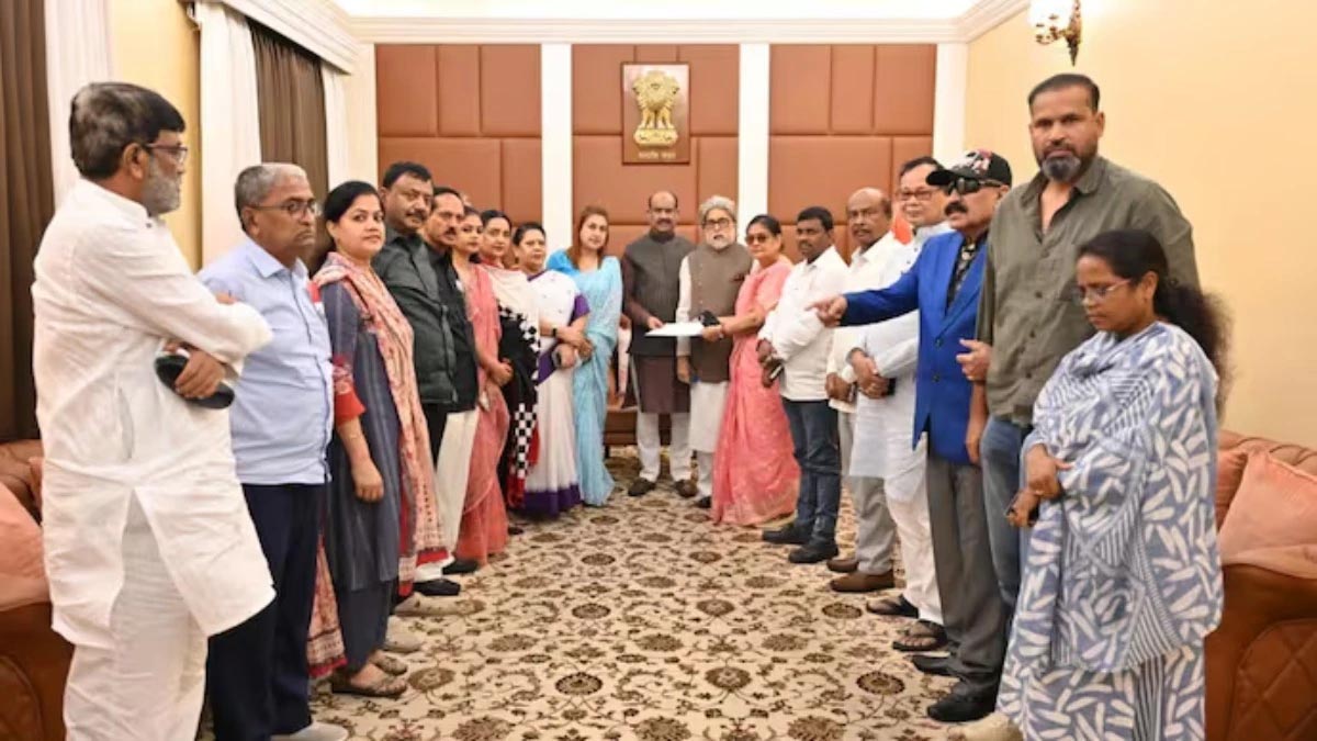लोकसभा स्पीकर ने TMC के 20 बागी सांसदों को दिया नया अल्टीमेटम, 22 की जगह 20 अक्टूबर तक की मोहलत