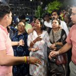 दुर्गा पूजा पंडाल में हादसे के बाद सख्ती, भीड़ प्रबंधन और निकासी मार्गों की होगी जांच दुर्गा पूजा पंडाल में हादसे के बाद सख्ती, भीड़ प्रबंधन और निकासी मार्गों की होगी जांच