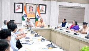 मुख्यमंत्री ने शारदीय नवरात्र की अष्टमी तिथि पर की मां महागौरी की पूजा, कहा- सशक्त नारी, समृद्ध उत्तर प्रदेश मुख्यमंत्री ने शारदीय नवरात्र की अष्टमी तिथि पर की मां महागौरी की पूजा, कहा- सशक्त नारी, समृद्ध उत्तर प्रदेश