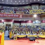 CM योगी का बड़ा बयान- जाति और क्षेत्र के नाम पर समाज को बांटने वाली ताकतों को रोकना शिक्षकों की जिम्मेदारी
