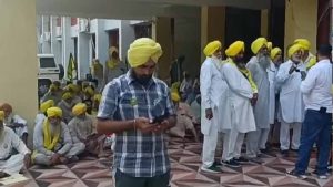 पंजाब में किसानों का बड़ा प्रदर्शन, बठिंडा-मानसा में प्रशासनिक दफ्तरों पर लगाया ताला