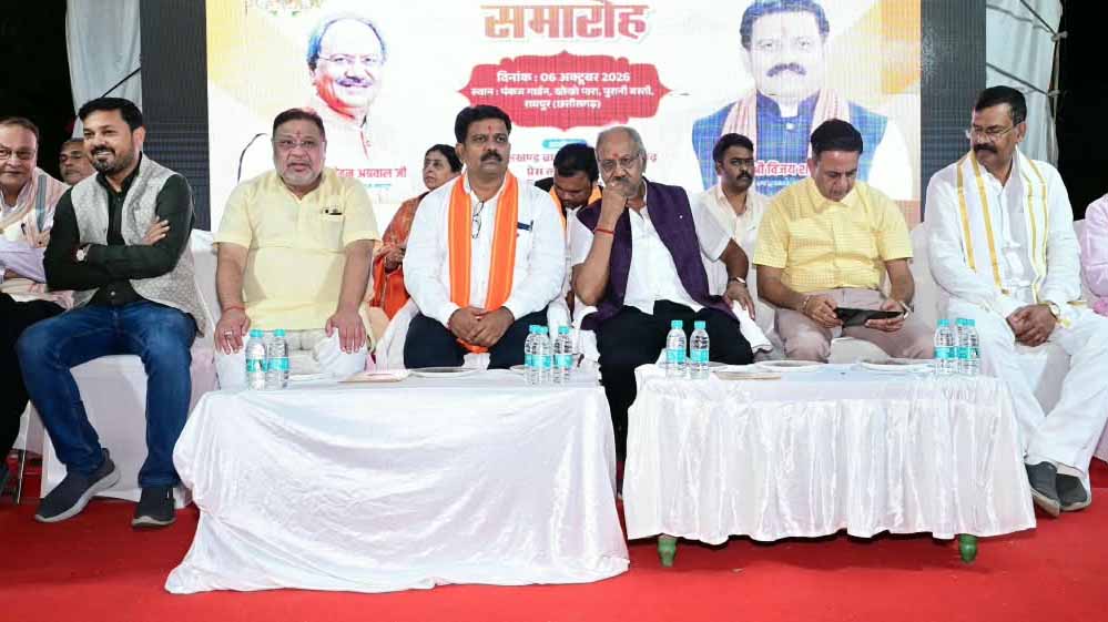 पत्रकार पंकज शर्मा की स्मृति को सम्मान, डिप्टी CM विजय शर्मा ने प्रतिमा का किया अनावरण