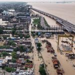 बिहार में बाढ़ से हाहाकार! गंडक समेत कई नदियां उफान पर, 20 की मौत; 19 टीमें राहत-बचाव में जुटीं