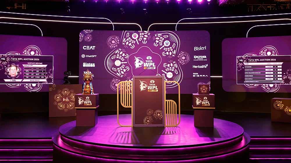 WPL 2027: हरमनप्रीत कौर की मुंबई इंडियंस को विकेटकीपर और भारतीय ओपनर की तलाश, इन खिलाड़ियों पर नजर WPL 2027: हरमनप्रीत कौर की मुंबई इंडियंस को विकेटकीपर और भारतीय ओपनर की तलाश, इन खिलाड़ियों पर नजर