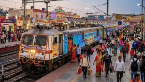 त्योहारी सीजन में यात्रियों को राहत, नवंबर-दिसंबर तक चलेंगी कई स्पेशल ट्रेनें