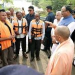 लखनऊ के बाढ़ प्रभावित इलाकों में राहत कार्य तेज, जरूरतमंदों को दो वक्त मिल रहा भोजन