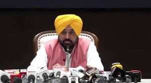 पंजाब में कारोबार करना होगा आसान! ‘हुनर पंजाब’ और ‘फास्ट-ट्रैक पंजाब’ पोर्टल लॉन्च पंजाब में कारोबार करना होगा आसान! ‘हुनर पंजाब’ और ‘फास्ट-ट्रैक पंजाब’ पोर्टल लॉन्च