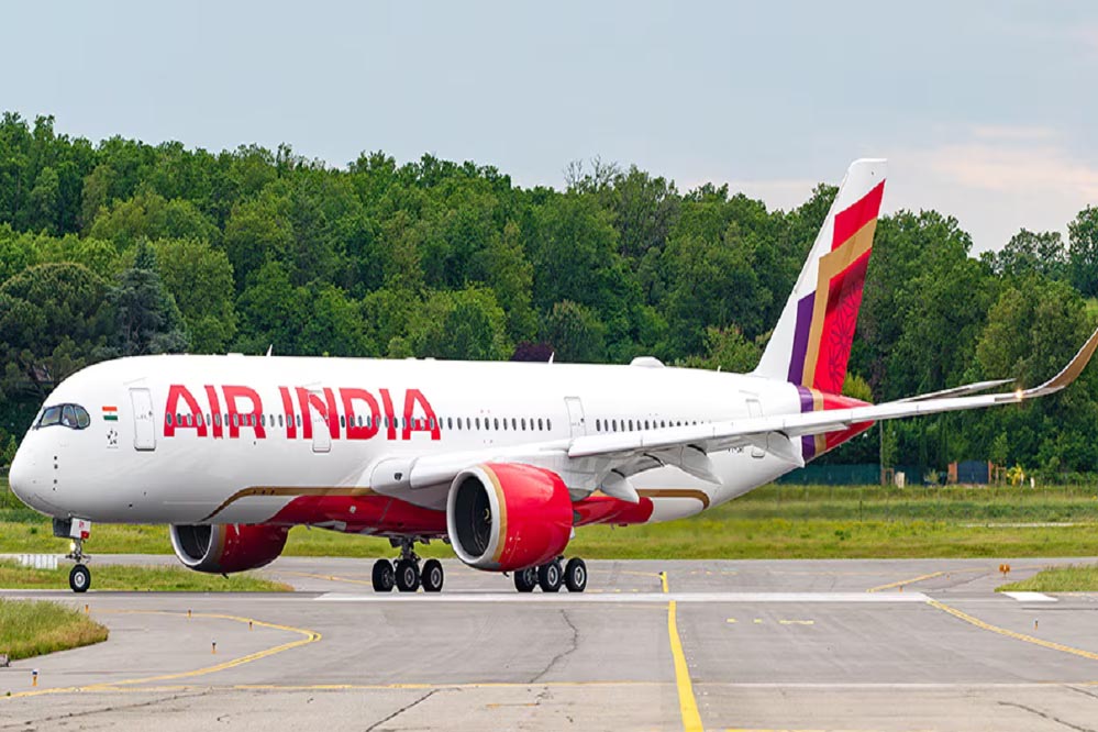 Air India Flight में हाईजैक सिग्नल से मचा हड़कंप, जयपुर में इमरजेंसी लैंडिंग के बाद जांच शुरू Air India Flight में हाईजैक सिग्नल से मचा हड़कंप, जयपुर में इमरजेंसी लैंडिंग के बाद जांच शुरू