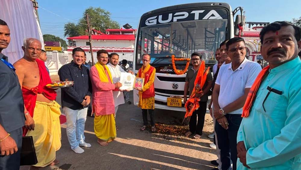 मां दंतेश्वरी के दर्शन होंगे आसान, बस्तर से दंतेवाड़ा तक मुफ्त बस सेवा शुरू