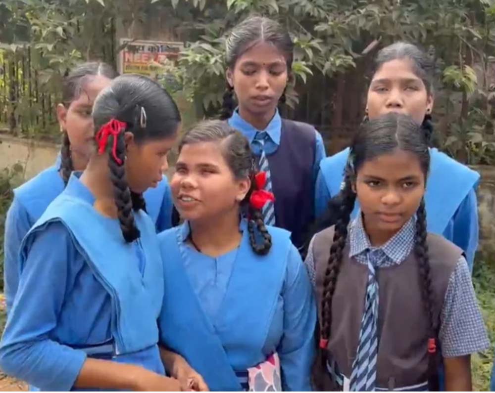 शासकीय दृष्टि-श्रवण बाधित स्कूल के बच्चों का प्रदर्शन, शिक्षक नियुक्ति की उठाई मांग