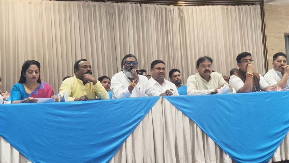 भिलाई में पेवर ब्लॉक घोटाले का आरोप, 13 करोड़ की अनियमितता पर निगम अधिकारियों से जवाब तलब
