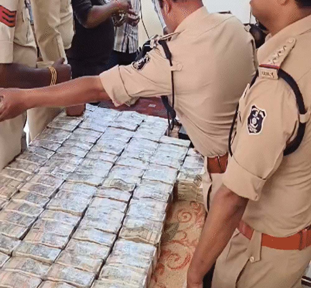 छत्तीसगढ़ में हवाला कारोबार को लेकर बड़ा दावा, रोजाना ₹60 करोड़ का लेनदेन और मोटा कमीशन