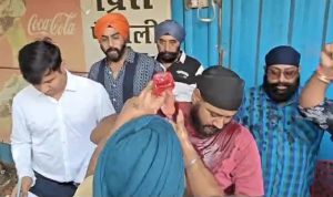 ढाबे पर कार्रवाई के दौरान रायपुर में हंगामा, संचालक ने खुद पर पेट्रोल डालकर दी धमकी