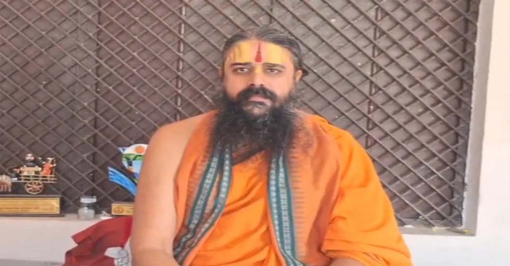 ‘ये कॉकरोच हैं…’, छत्तीसगढ़ गौ सेवा आयोग के उपाध्यक्ष के बयान पर विवाद ‘ये कॉकरोच हैं…’, छत्तीसगढ़ गौ सेवा आयोग के उपाध्यक्ष के बयान पर विवाद