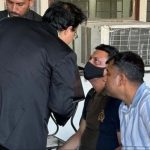 रिभव की विक्रम वधवा से 132 बार फोन पर बात, 504 करोड़ के घोटाले में राहत नहीं