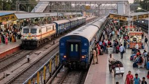 Indian Railway: त्योहारों पर रेलवे का तोहफा, मंडोर एक्सप्रेस में अतिरिक्त AC कोच और दिल्ली के लिए स्पेशल ट्रेन