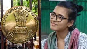 2. नेहा बोरा को दिल्ली हाईकोर्ट से झटका, याचिका खारिज; अब पीस बॉन्ड पर साइन करने की चर्चा