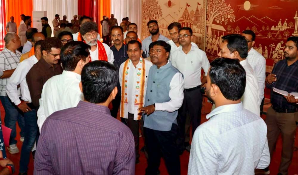 लालबाग मैदान में आमसभा को करेंगी संबोधित, वन मंत्री श्री केदार कश्यप ने लिया तैयारियों का जायजा