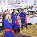 नुक्कड़ नाटक के जरिए पहुँचाया जनकल्याणकारी योजनाओं का संदेश नुक्कड़ नाटक के जरिए पहुँचाया जनकल्याणकारी योजनाओं का संदेश