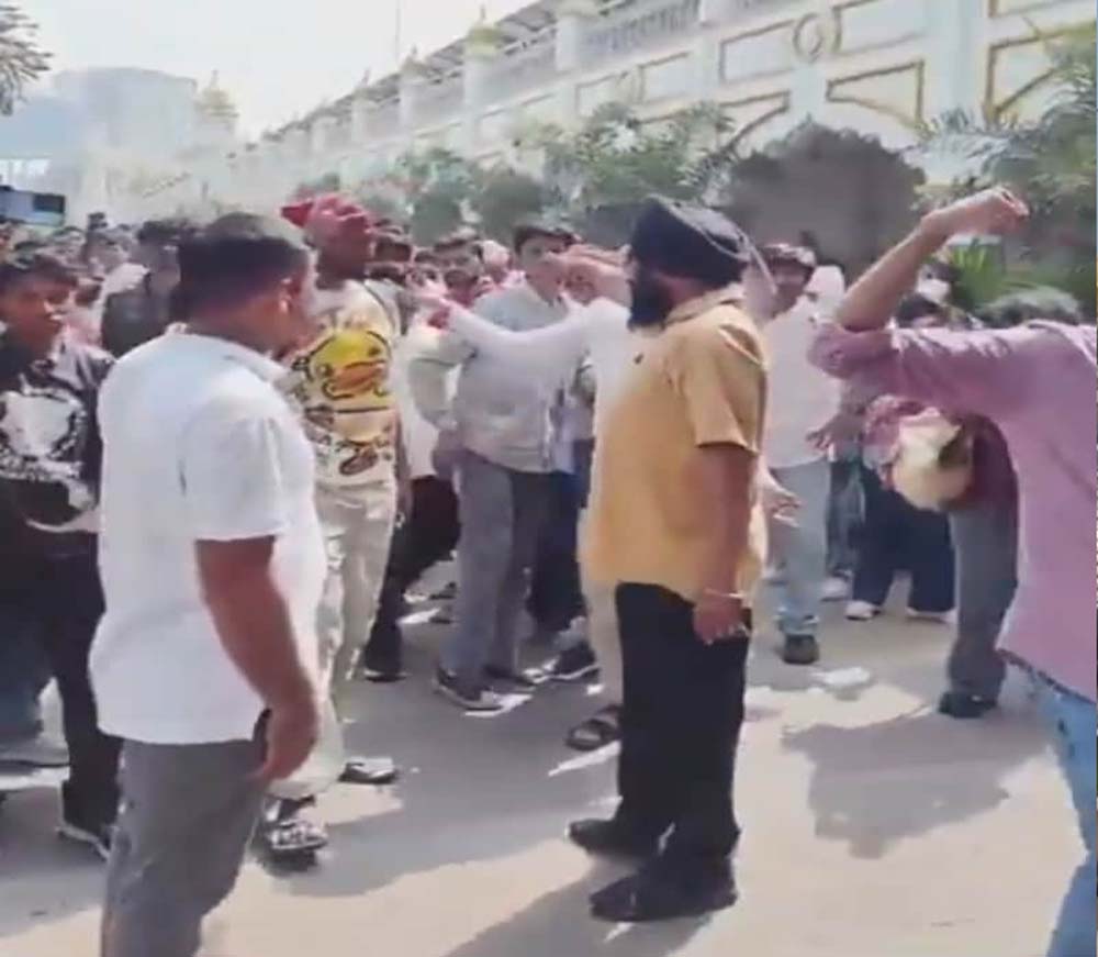दिल्ली के बंगला साहिब गुरुद्वारे में पुलिस की एंट्री से मचा बवाल, मुख्यमंत्री मान ने उठाए सवाल