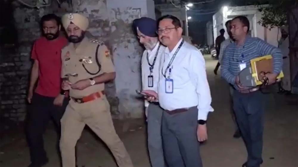 मानसा हत्याकांड में CBI का बड़ा एक्शन, परविंदर झोटा केस में FIR दर्ज मानसा हत्याकांड में CBI का बड़ा एक्शन, परविंदर झोटा केस में FIR दर्ज