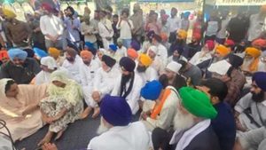 दलजीत के अंतिम संस्कार पर पिता ने तोड़ी चुप्पी, मदद के नाम पर गुमराह करने का लगाया आरोप