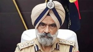 पूर्व DIG भुल्लर की कोर्ट में पेशी, बाहर निकलकर मीडिया से बोले- अभी कुछ नहीं कहूंगा पूर्व DIG भुल्लर की कोर्ट में पेशी, बाहर निकलकर मीडिया से बोले- अभी कुछ नहीं कहूंगा
