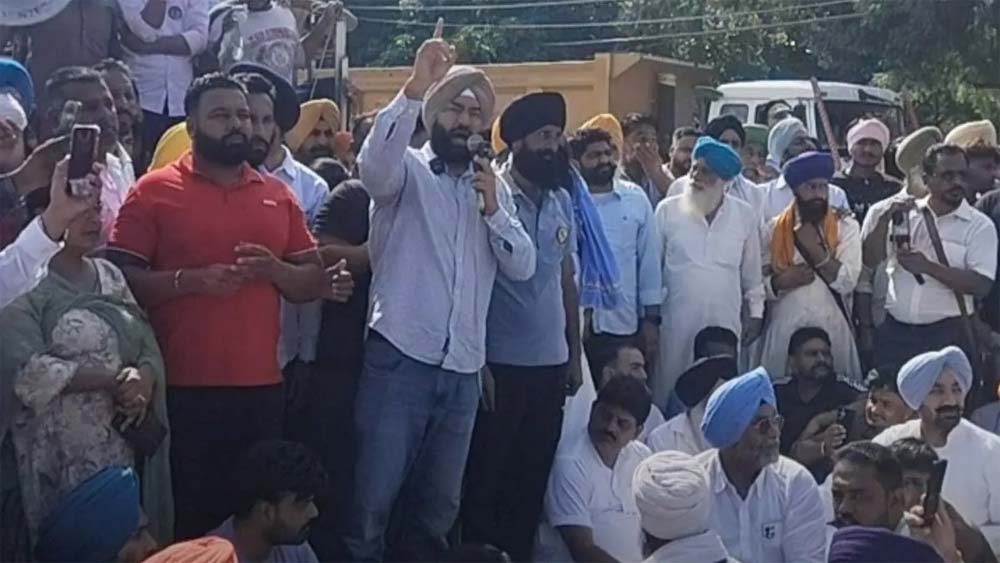 पंजाब में परविंदर झोटा की हत्या के विरोध में प्रदर्शन, समर्थकों ने रोका हाईवे
