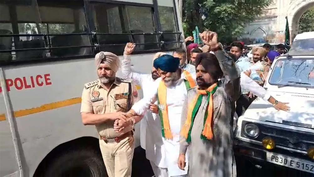 पंजाब में झोटा हत्याकांड पर बवाल, विरोध प्रदर्शन के दौरान बीजेपी जिला प्रधान हिरासत में