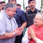 शंकर नगर निवास पर आत्मीय भेंट कर दी जन्मदिन की शुभकामनाएं, उत्तम स्वास्थ्य एवं दीर्घायु की कामना की शंकर नगर निवास पर आत्मीय भेंट कर दी जन्मदिन की शुभकामनाएं, उत्तम स्वास्थ्य एवं दीर्घायु की कामना की