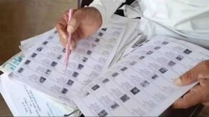 4.47 लाख नाम डिलीट होने के बाद अब घर-घर पहुंचेगा BLO अमला, इंदौर में फिर जुड़ेगा वोटर लिस्ट में नाम