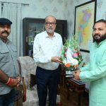 राज्यपाल रमेन डेका से महाराजा कमल चंद्र भंज देव ने की भेंट राज्यपाल रमेन डेका से महाराजा कमल चंद्र भंज देव ने की भेंट
