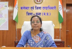 कलेक्टर की जनसुनवाई में आए 51 आवेदन कलेक्टर की जनसुनवाई में आए 51 आवेदन