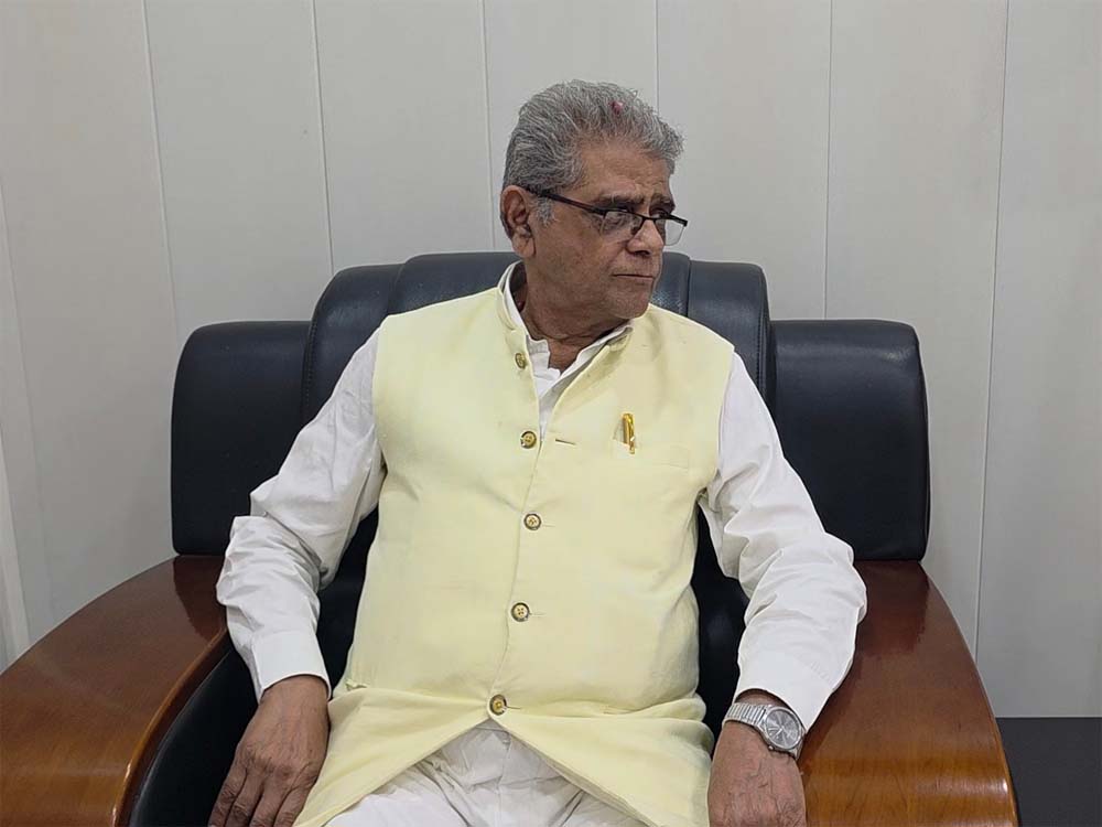‘जनता 2027 में अखिलेश को फिर सबक सिखाएगी’, डॉ. अरुण कुमार सक्सेना ने सपा पर बोला हमला’