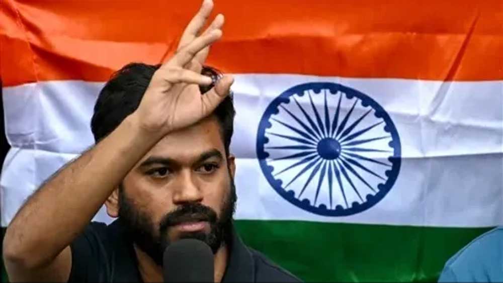 CP में तिरंगा लहराने की तैयारी में CJP, परमिशन के लिए माननी होगी दिल्ली पुलिस की शर्त CP में तिरंगा लहराने की तैयारी में CJP, परमिशन के लिए माननी होगी दिल्ली पुलिस की शर्त