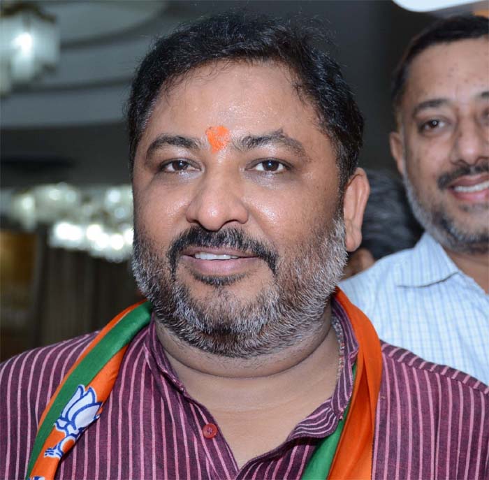 ‘2027 में हारेंगे, इसलिए अभी से वोट चोरी का बहाना’… अखिलेश पर बरसे दयाशंकर सिंह