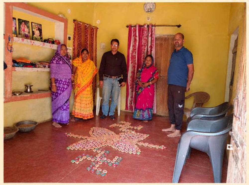 दीपोत्सव से पहले दीयों का निर्माण तेज, महिलाओं को मिलेगा रोजगार