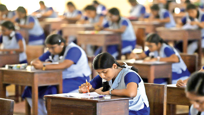 UP School Exam 2026: यूपी के सरकारी स्कूलों में अर्द्धवार्षिक परीक्षा का शेड्यूल जारी, 17 नवंबर से शुरू होंगे एग्जाम