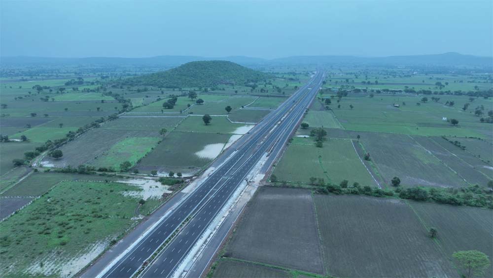 19 अंडरपास, 27 जंक्शन और 26 किलोमीटर सर्विस रोड से यातायात होगा व्यवस्थित