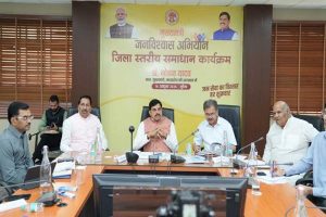 उद्योगों की आवश्यकताओं के अनुसार युवाओं को प्रशिक्षण दिलाएं