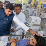 मरीजों एवं परिजनों से मुलाकात कर कहा धैर्य बनाए रखें, सरकार खड़ी है आपके साथ