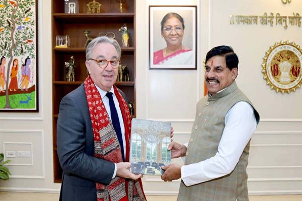 मुख्यमंत्री डॉ. यादव से फ्रांस के महावाणिज्य दूत पैट्रिक लेवेरिनो ने की शिष्टाचार भेंट