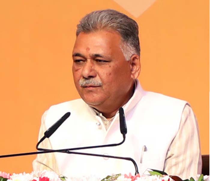 अटल बिहारी वाजपेयी हिंदी विश्वविद्यालय में ‘पर्यावरण संरक्षण एवं सतत विकास’ पर संगोष्ठी का शुभारंभ अटल बिहारी वाजपेयी हिंदी विश्वविद्यालय में ‘पर्यावरण संरक्षण एवं सतत विकास’ पर संगोष्ठी का शुभारंभ