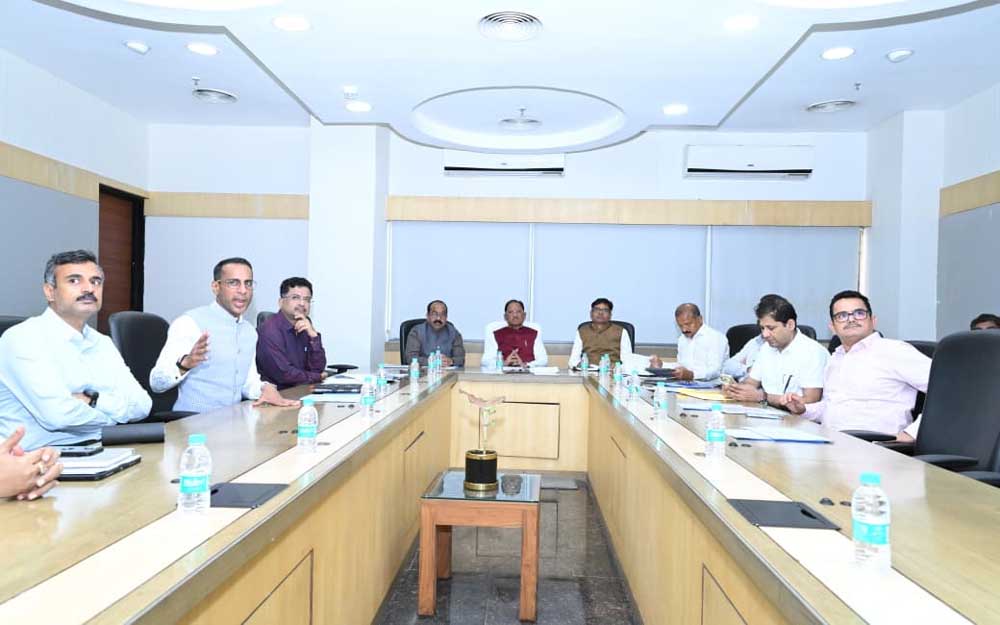 मुख्यमंत्री ने स्वास्थ्य एवं परिवार कल्याण तथा चिकित्सा शिक्षा विभाग के कामकाज की उच्चस्तरीय समीक्षा की मुख्यमंत्री ने स्वास्थ्य एवं परिवार कल्याण तथा चिकित्सा शिक्षा विभाग के कामकाज की उच्चस्तरीय समीक्षा की