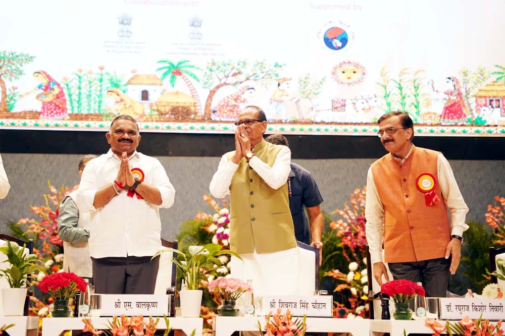 कृषि छात्रों की डिग्री बेकार नहीं जाने देंगे; शॉर्ट और लॉन्ग टर्म रोडमैप पर काम करेगी सरकार- शिवराज सिंह
