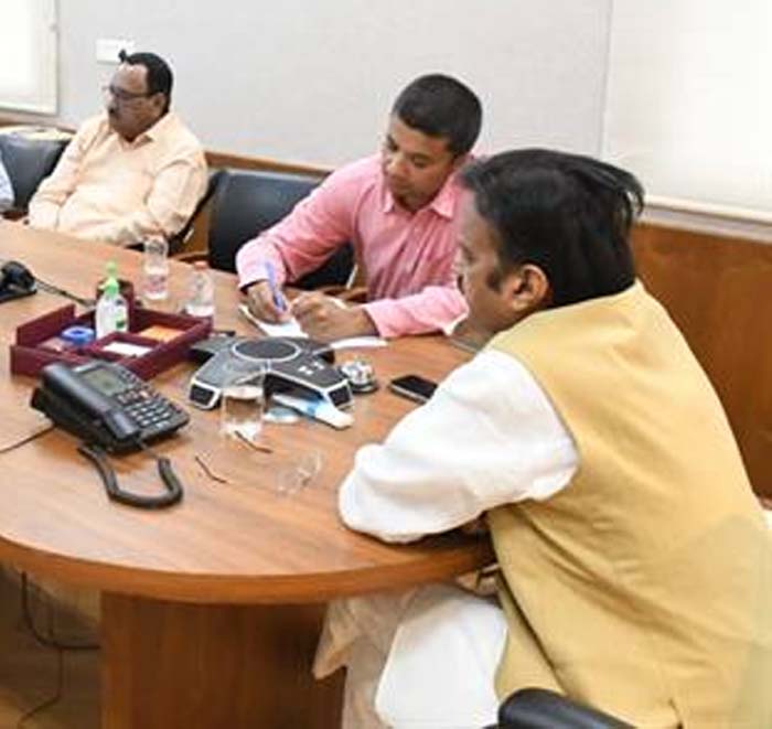 स्वास्थ्य समस्याओं एवं बीमारियों की प्रारंभिक पहचान कर समय पर उपचार करें सुनिश्चित